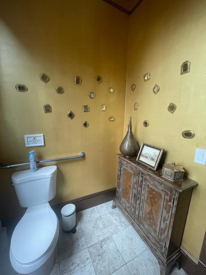 1001 Nights Historic Bed And Breakfast Adults Only 세인트어거스틴 외부 사진