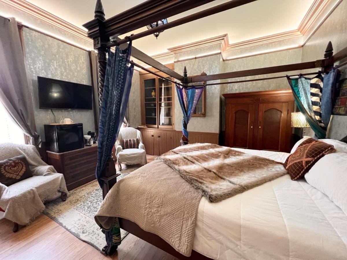 1001 Nights Historic Bed And Breakfast Adults Only 세인트어거스틴 외부 사진