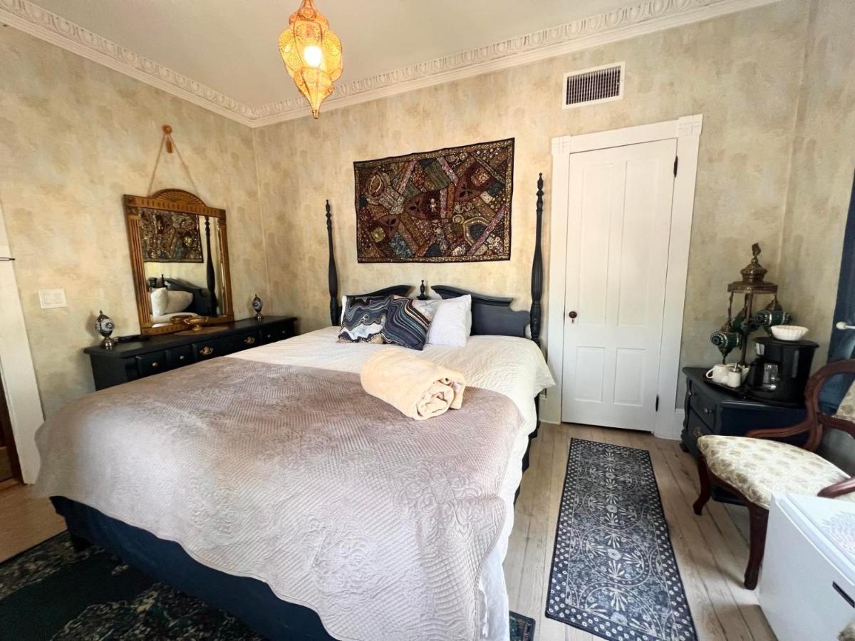 1001 Nights Historic Bed And Breakfast Adults Only 세인트어거스틴 외부 사진